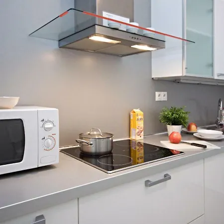 Apartmán Riverbank-9 *